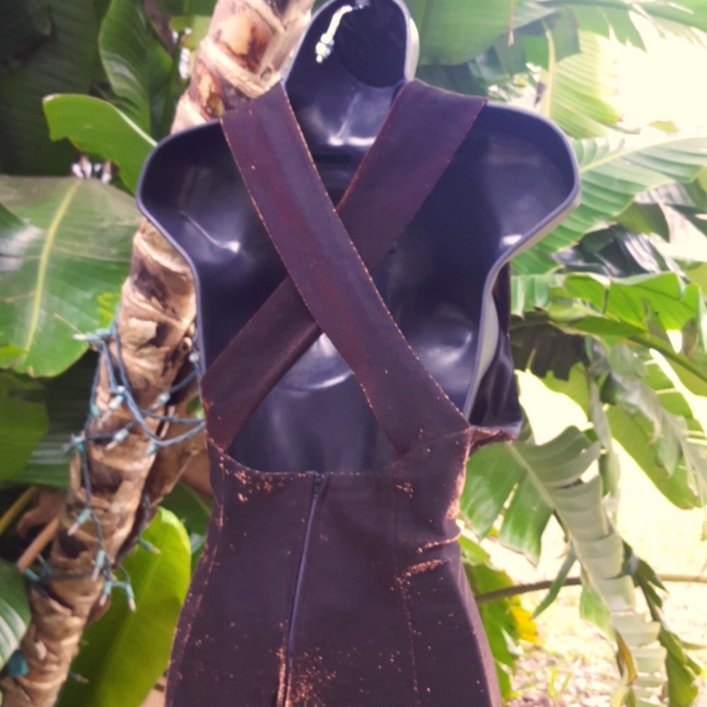 Metallic  copper backless formal - Picture 3 of 9